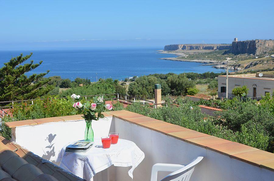 Casa Ambra Bed & Breakfast Macari Exterior photo